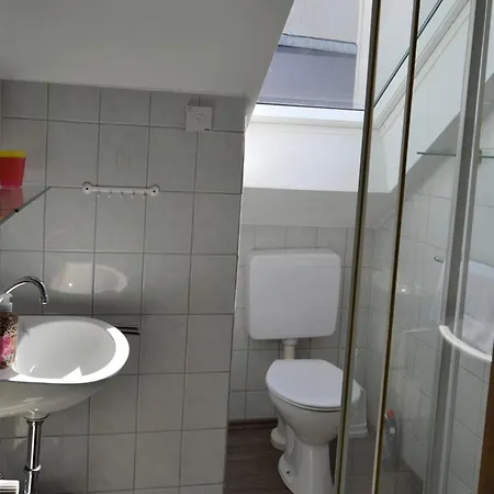 Am Stadtpalais Haus Weinberg *